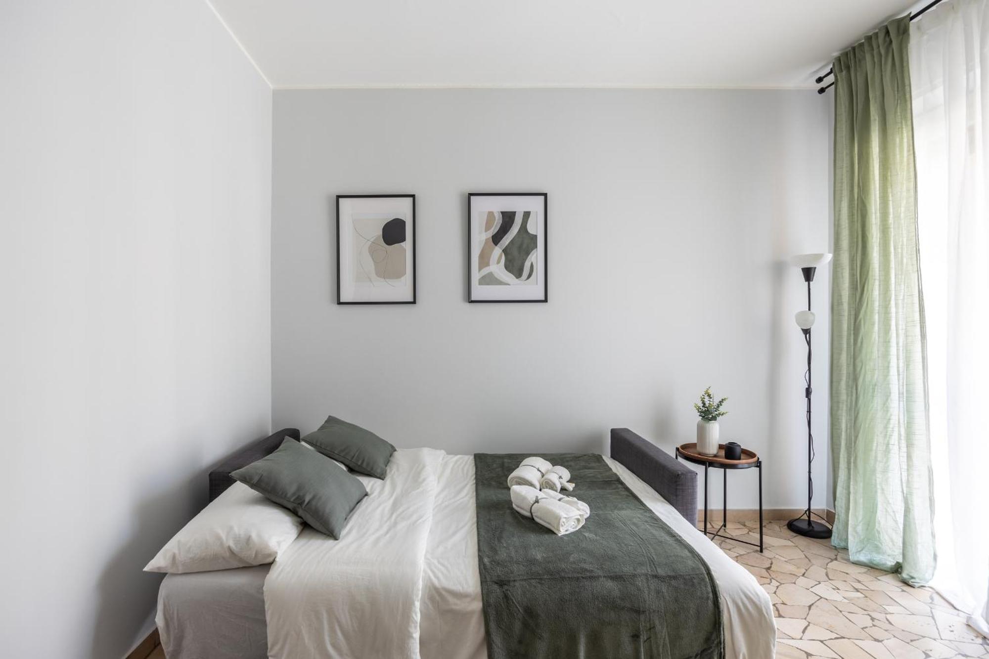8 Min Dalla Metro Casa Elegante Con Netflix E Wifi Milano Ngoại thất bức ảnh